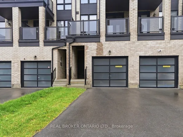 112 Stauffer Cres, Markham, ON L6B 1R1