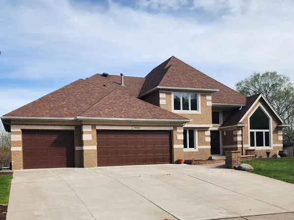 7932 Orchid Ln N, Maple Grove, MN 55311