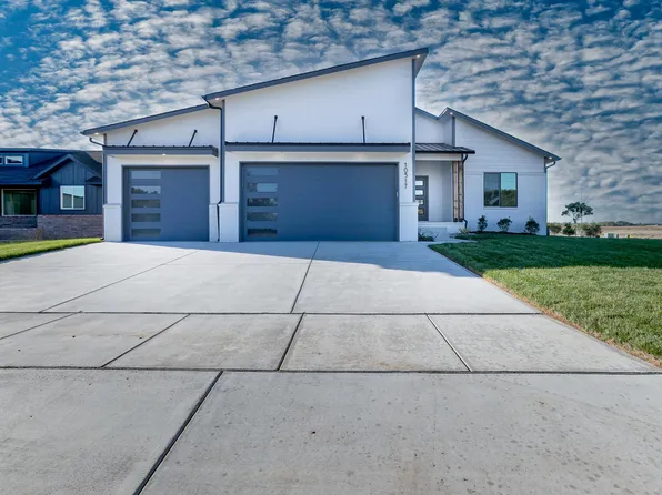 10517 W Graber Cir, Wichita, KS 67215