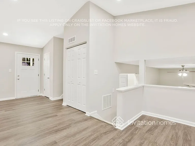 5419 Martins Crossing Rd — Photo 3