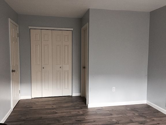 3rd image of 98 Callahan Ct #1