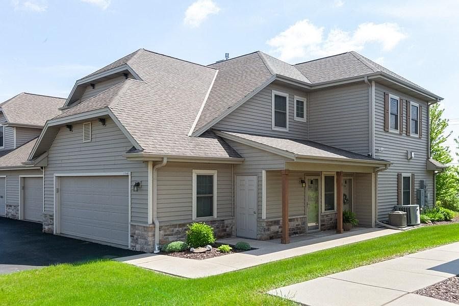 1st image of 1706 New Port Vista Dr