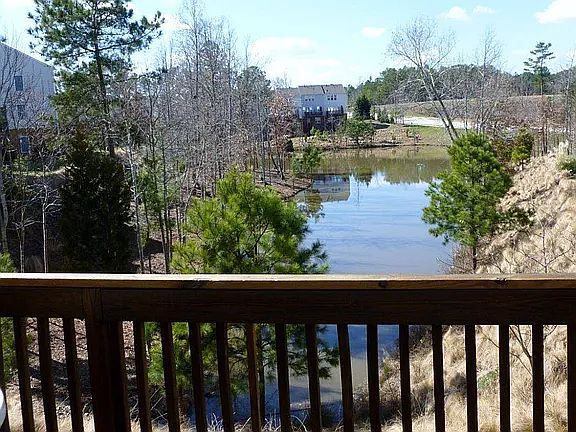 2nd image of 200 Coral Creek Ln