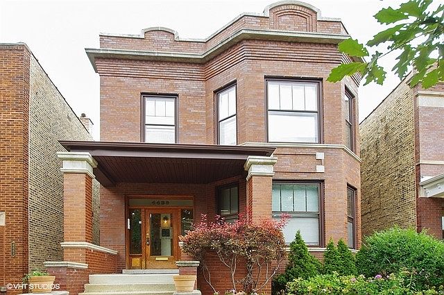 1st image of 4439 N Rockwell St #2