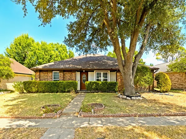 305 Jessica Dr, Garland, TX 75040