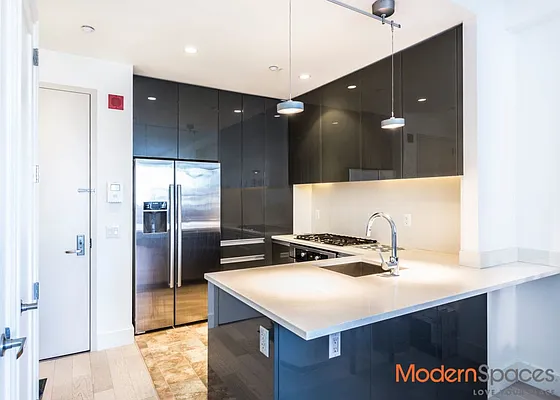 Rented by Modern Spaces | media 8