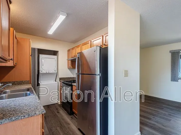 104 Glenn Bridge Rd, Arden, NC