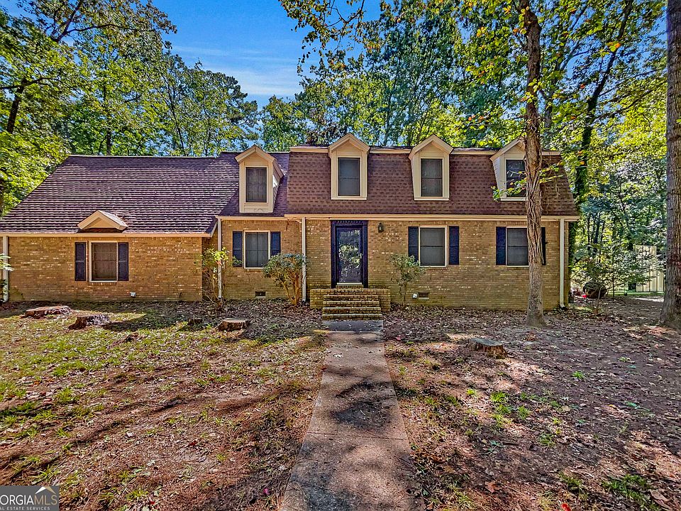 1st image of 165 Spruce Valley Rd