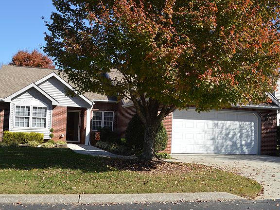 3rd image of 715 Cedar Ln Unit 106