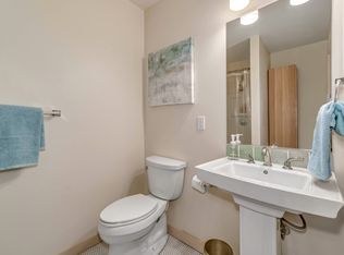 6845 Oswego Pl NE #A, Seattle, WA 98115