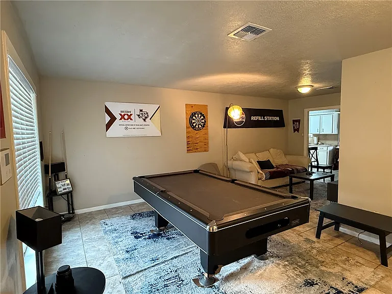 1213 S Ridgefield Cir — Photo 5