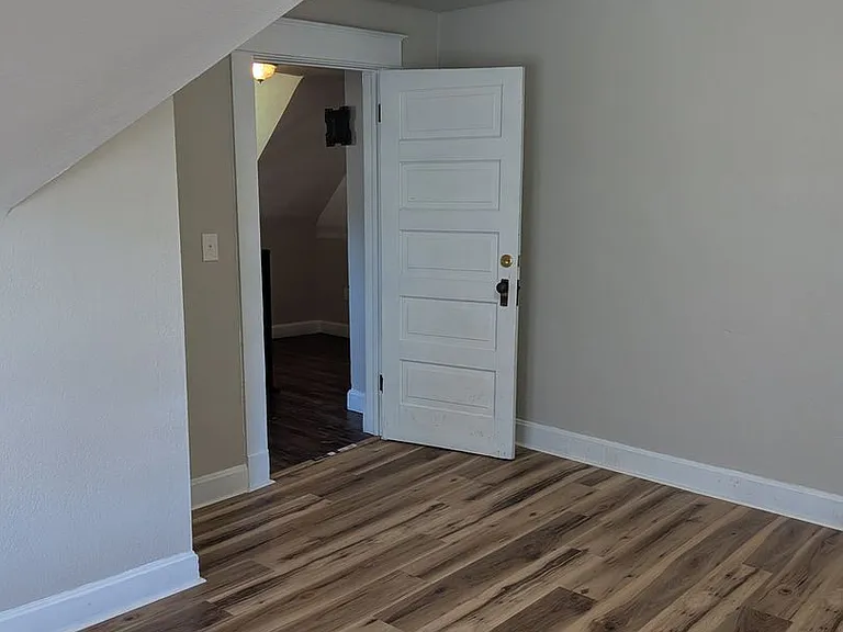 609 Jefferson St — Photo 20