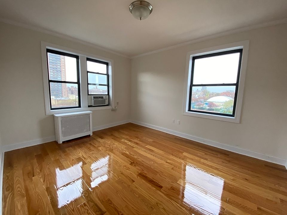2nd image of 68-04 Burns St #D2