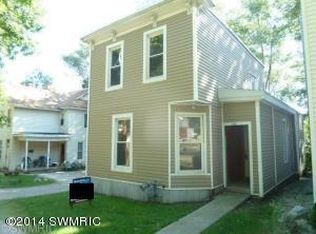 710 Clancy Ave NE, Grand Rapids, MI 49503