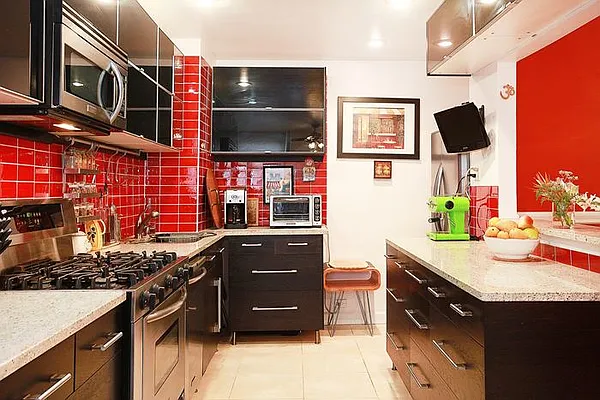 Sold by House-N-Key Realty | media 21