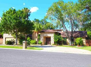 103 Merlin Rd, Laredo, TX 78041