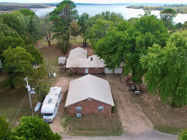 429382 E 1152nd Rd, Porum, OK 74455