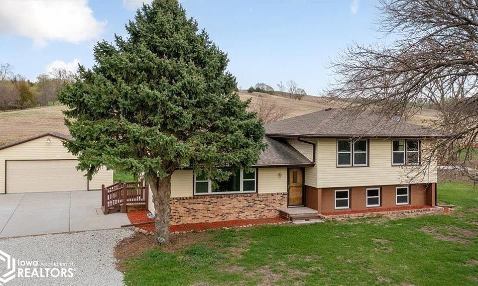 32033 185th St, Missouri Valley, IA 51555 Zillow