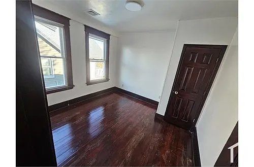 626 Washington Ave #3 Photo 1