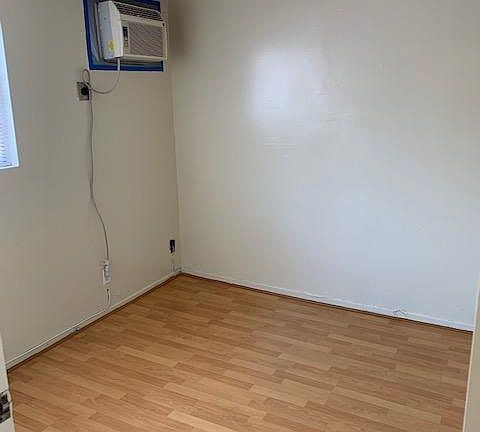 4th image of 207 W Newmark Ave APT C