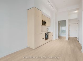 110 Broadway Ave #816S, Toronto, ON M4P 1V7