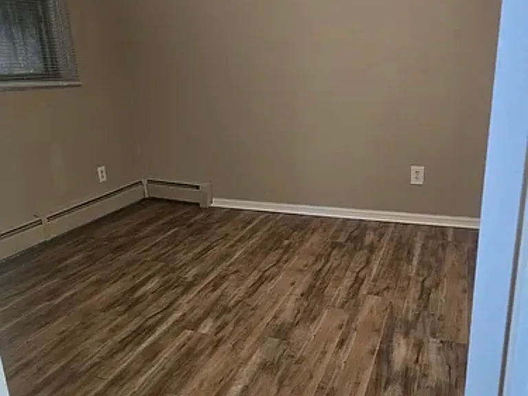4157 Harrison Ave — Photo 7