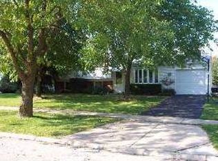 605 Livingston Dr, New Lenox, IL 60451