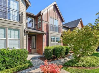 768 NE 70th Ave, Hillsboro, OR 97124