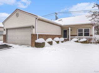 435 Pagels Ct, Grand Blanc, MI