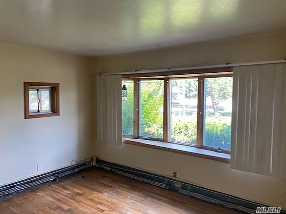 2nd image of 87 Midwood Ave