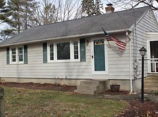 124 Lakeside Dr, Shrewsbury, MA 01545