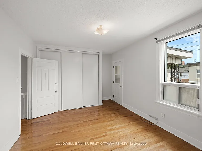 176 Rochester St — Photo 22