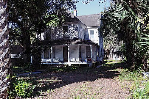 1st image of 707 Canal St