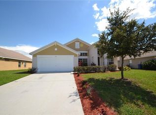 1166 Allegro Pl, Dundee, FL 33838