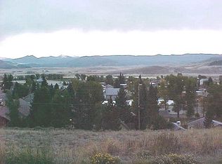 Garnet Ave, Granby, CO 80446