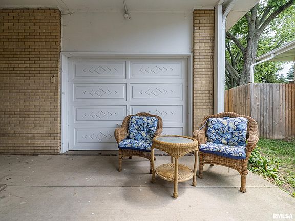 5th image of 1036 E Forrest Hill Ave