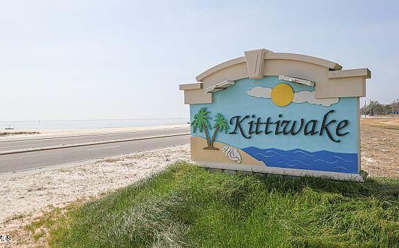 2nd image of 140 Kittiwake Dr