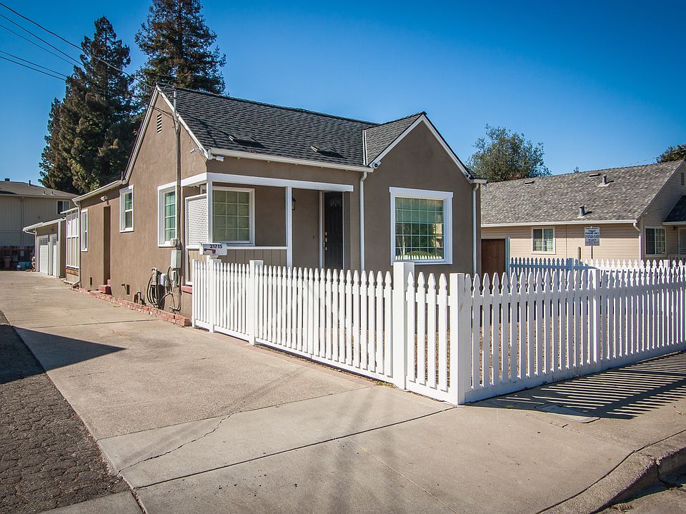 1st image of 21715 Vallejo St