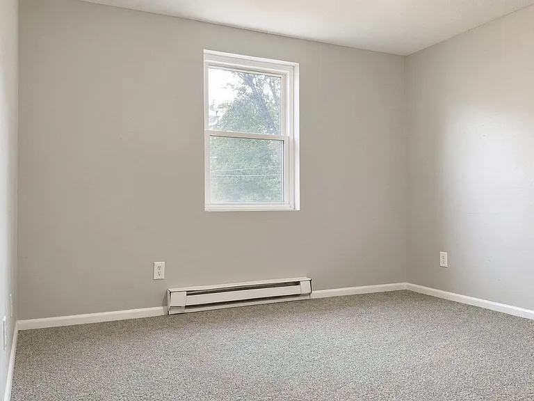 6249 Alexander St #D — Photo 13