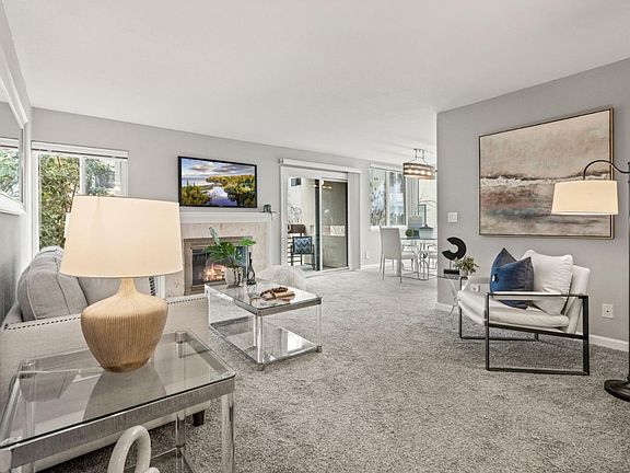 5th image of 922 Beach Park Blvd APT 29