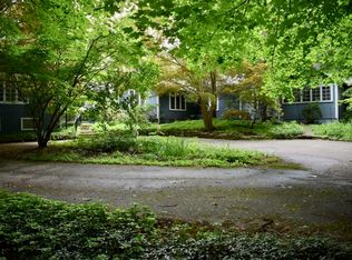 14599 Lakeshore Rd, Lakeside, MI 49116