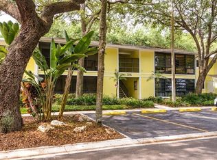 3295 Fox Chase Cir N APT 103, Palm Harbor, FL 34683