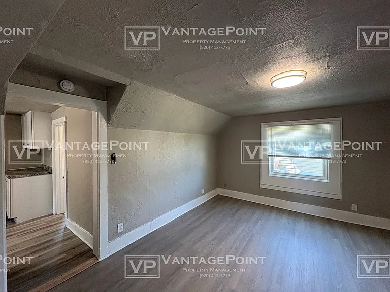 1225 S Chestnut Ave — Photo 6