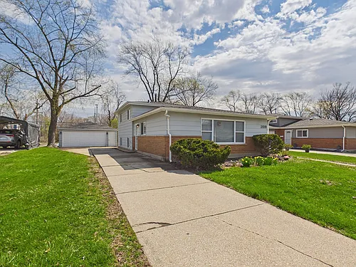 209 Todd St Photo 1