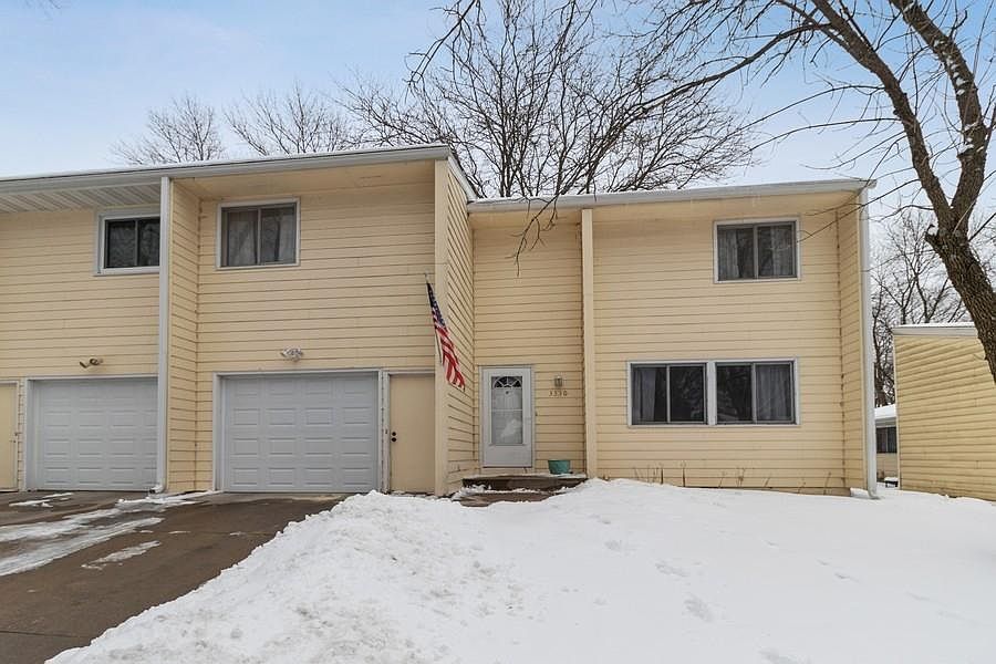 1st image of 3330 Southdale Dr