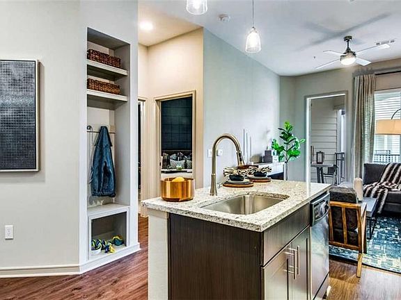 4th image of 1101 Carolyn Pkwy #4034