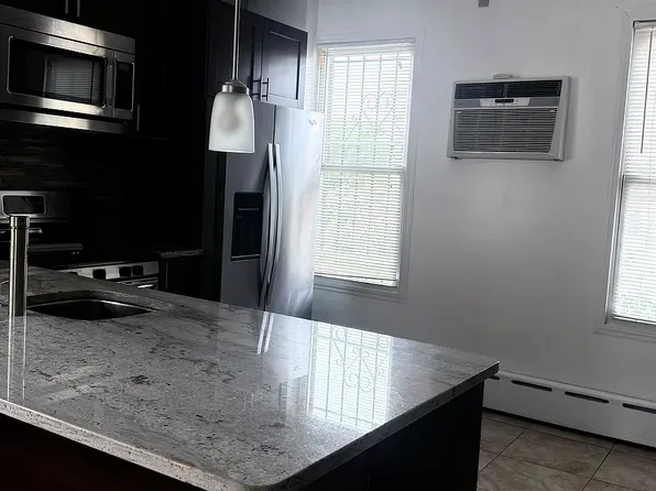 59-17 58th Ave #2, Maspeth, NY 11378
