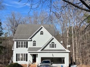 900 Stable Ridge Dr, Holly Springs, NC 27540