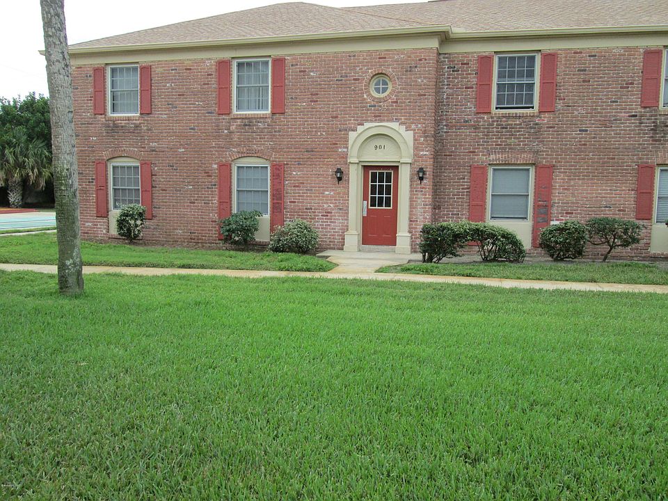 1st image of 901 S Colonial Ct APT D