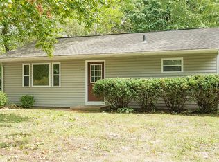 1108 Cambridge Dr, Champaign, IL